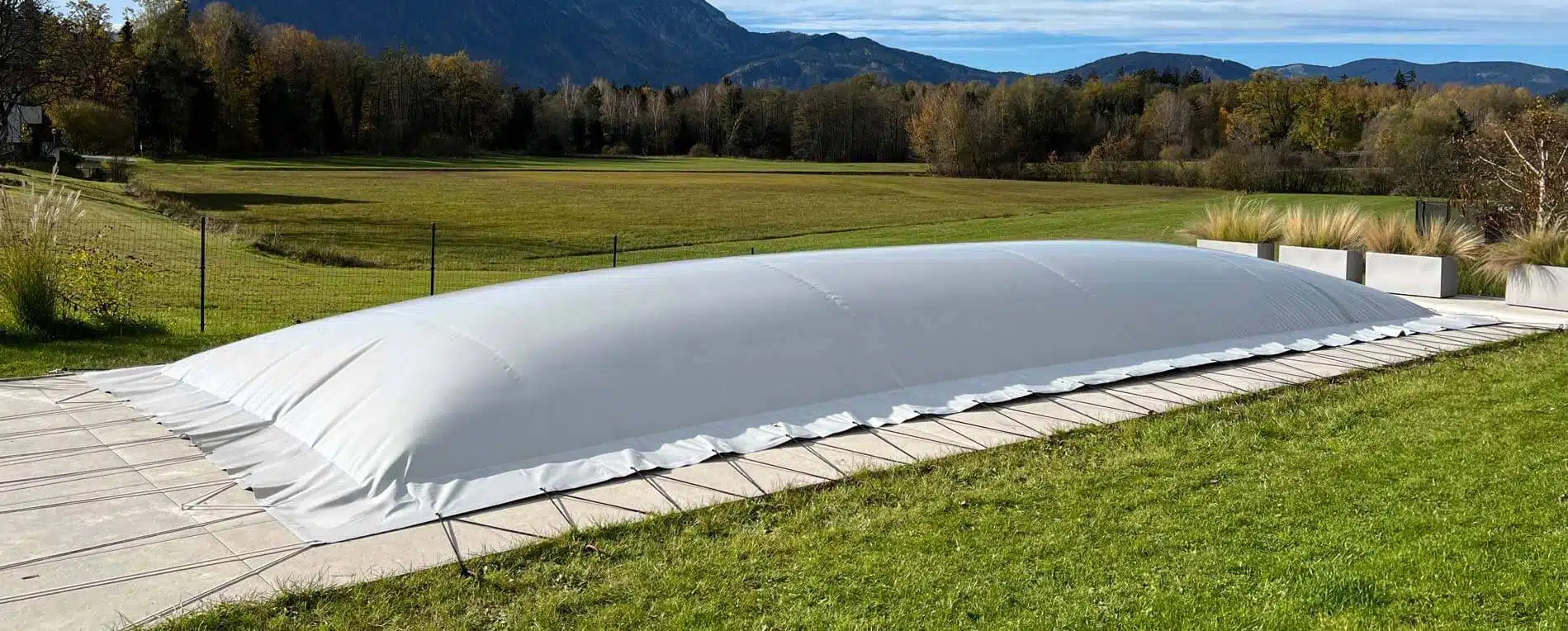 Aufblasbare Poolplane