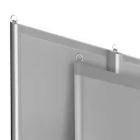 Nur senkrecht im Abstand von ca. 100cm (oben geöffnet) + D-Ringe über den Laschen