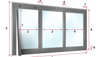 Abbildung einer Carport- oder Terrassenplane mit dreiflügeligem Schiebefenster in einem Wintergarten. Die Paneele sind mit Pfeilen und den Zahlen 2, 3, 4 für die Breite und C für die Höhe gekennzeichnet; die Abmessungen A, B; die Abstände sind durch Pfeile mit 5, 6, 7 und 8 gekennzeichnet.