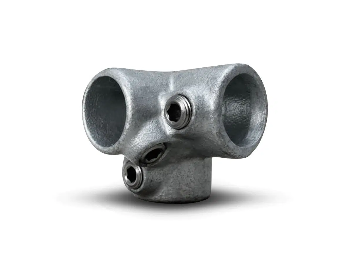 Ein grauer Rohrverbinder/Dreiweg-Eckstück aus Metall für 25-mm-Rohre mit T-förmigem Design ist vor einem weißen Hintergrund platziert.