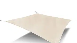 Quadratisches, beiges Sonnenschutzdach mit 4 Eckbefestigungen, passt perfekt zum Sonnensegel aus PVC-Planenmaterial (Dreiecksform, Gleichschenklig), abgebildet auf weißem Hintergrund.