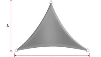 Das graue Sonnensegel in Dreiecksform, gleichschenklig hat an jeder Ecke drei Metallringe mit roten Pfeilen „A“ und „B“ als Maßangaben. Es weist eine glatte, leicht gewölbte Oberfläche auf.