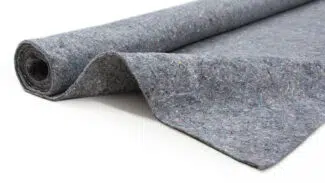 Teichvlies geschwungen