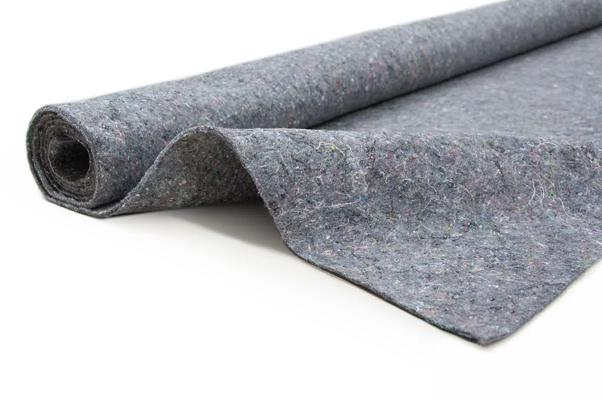 Teichvlies geschwungen