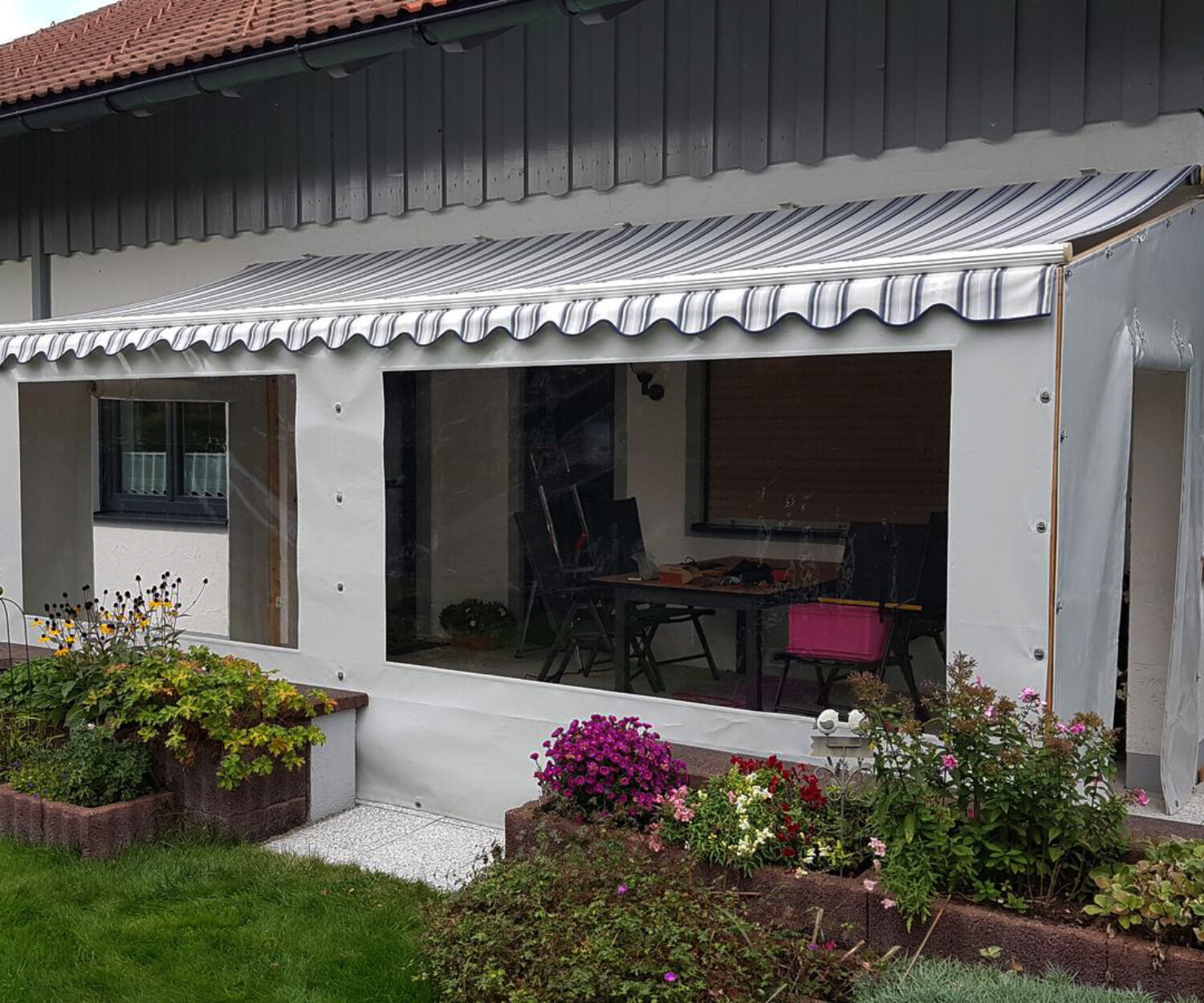 Terrassenverkleidung als Windschutz-pvc-planen-02