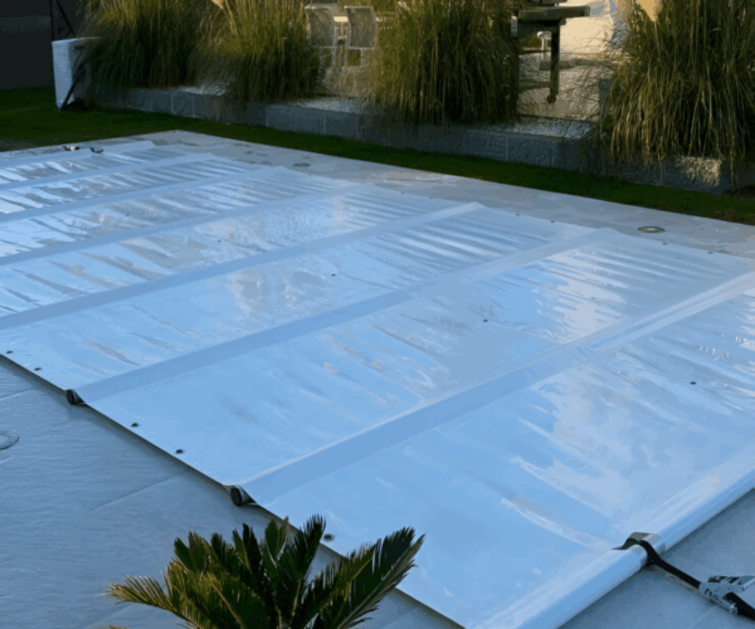 poolplanen-pflege-poolplanen-kaufen